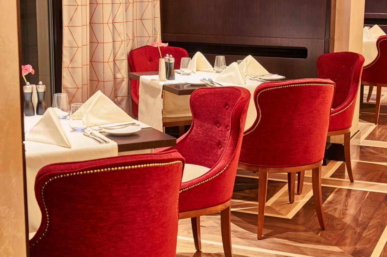 Grand Hotel Kempinski Ρίγα Εξωτερικό φωτογραφία The restaurant