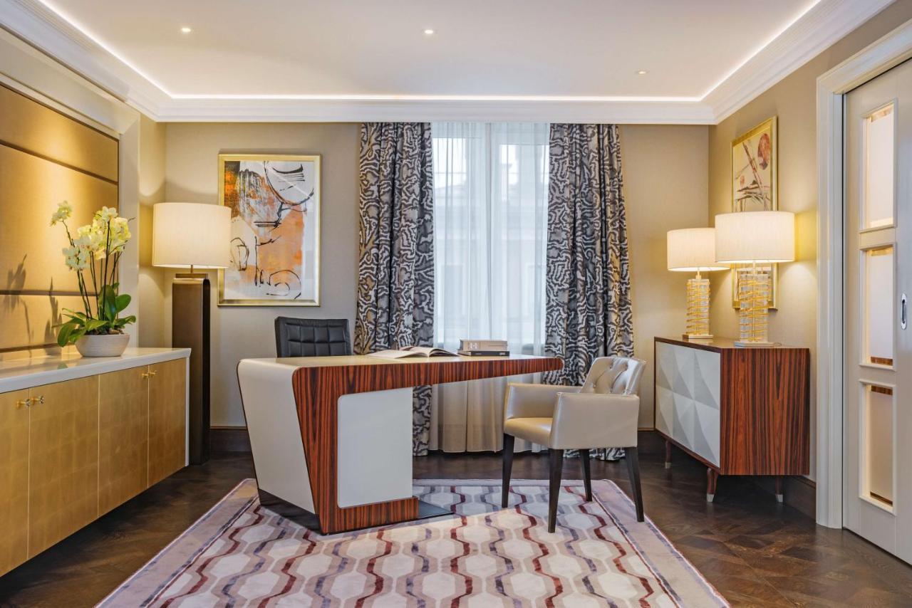 Grand Hotel Kempinski Ρίγα Εξωτερικό φωτογραφία Office interior